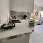 Santorinivibesdrymades Dhërmi